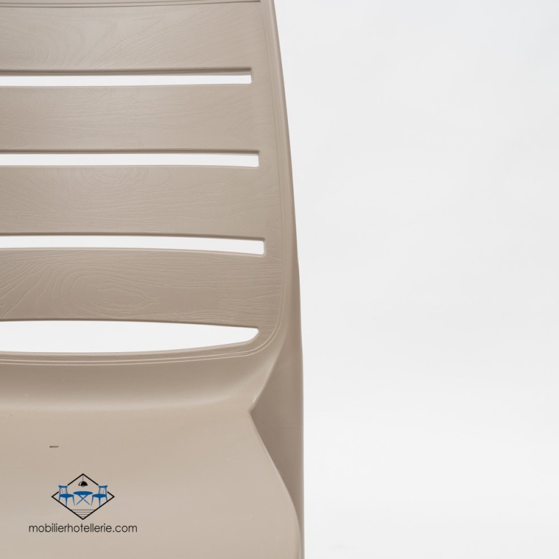 Chaise Hotellerie pas cher Carmen pas cher. Acheter Chaises en poly...