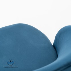 Chaise Velvet blue avec assise velours pour restaurant
