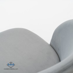 Chaise Velvet gris en velours doux pour l'hôtellerie