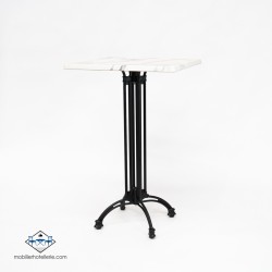 Table haute Viena avec un design soignée et élégant