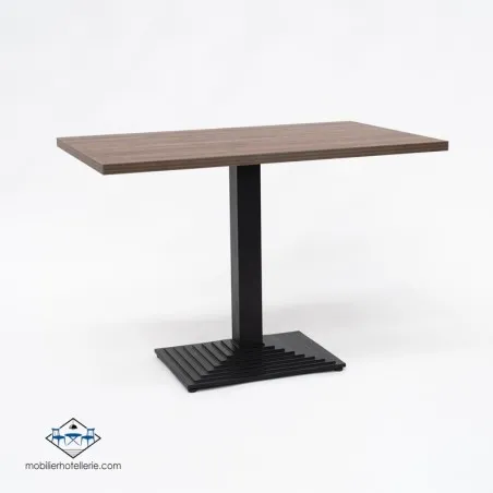 Table PIRAMIDE RECTANGULAIRE INTERIEUR