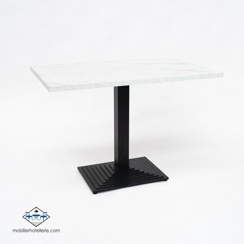 Table PIRAMIDE RECTANGULAIRE INTERIEUR