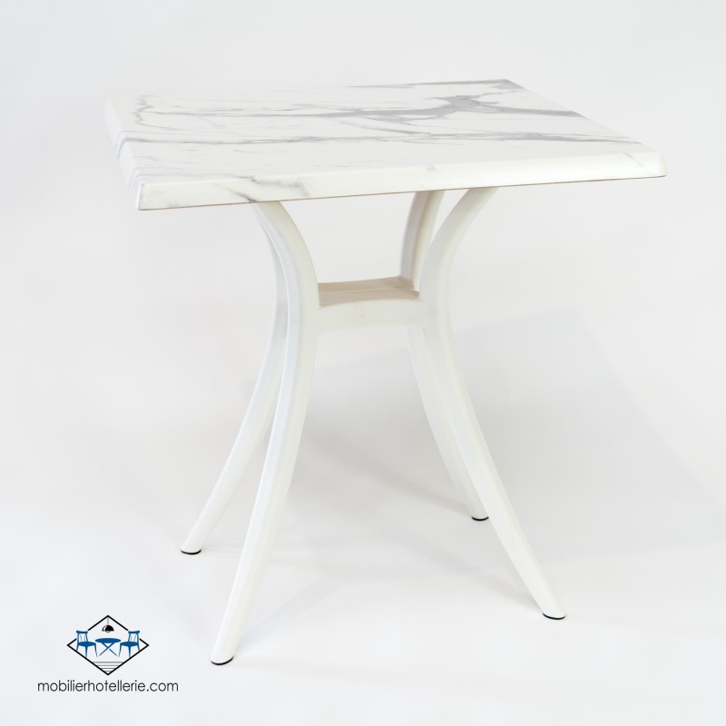 Conjointe HARMONIE (1 Table Venus exterieur et 4 Fauteuils Bergamo)