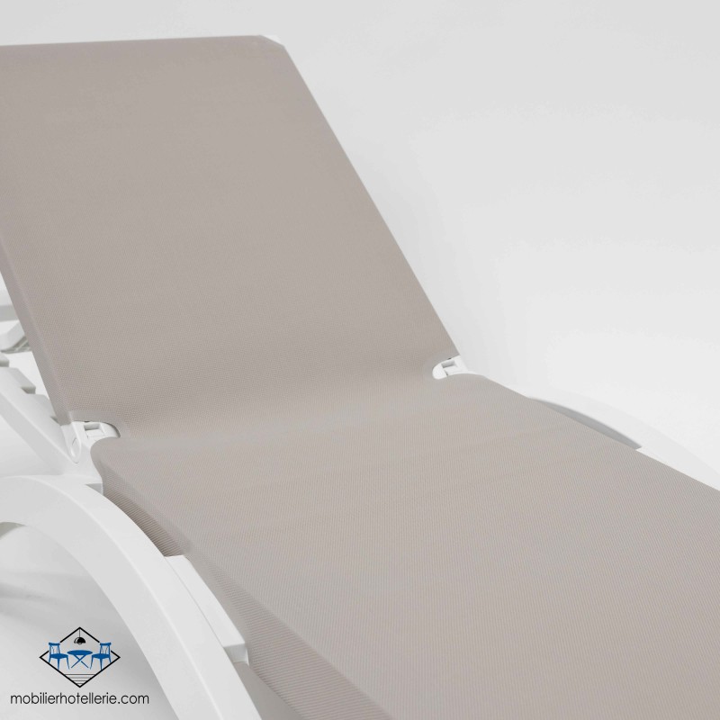 Chaise Logue MYKONOS COULEUR SABLE pas cher. Acheter Chaises longue...