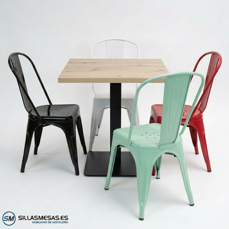 Ensemble 4 chaises Mix + table Noël pour l'intérieur