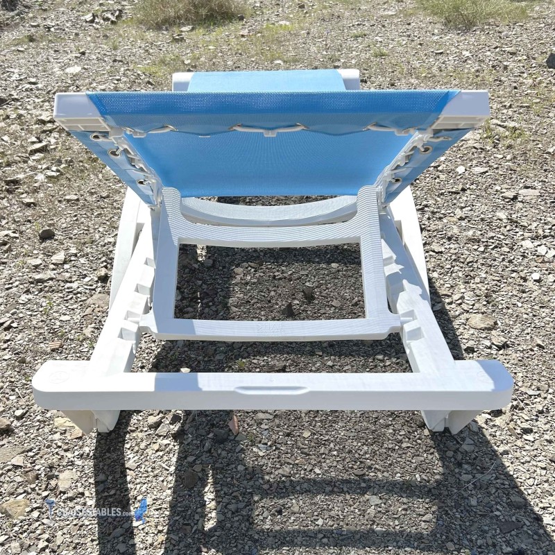 Chaise Longue Bain de soleil MYKONOS bleu pas cher. Acheter Chaises...