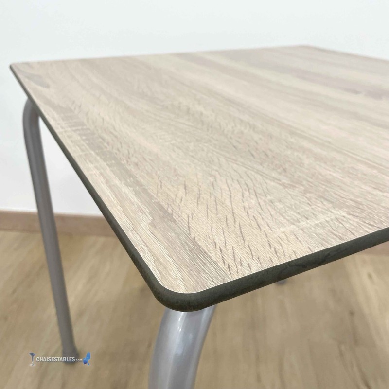 Table VIVO POUR HOTELLERIE PAS CHER pas cher. Acheter Tables extéri...