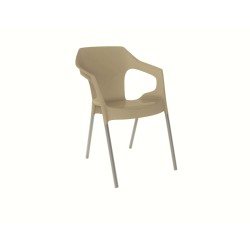 Conjointe de 4 Fauteuils VIVO et Table RAYUA pas cher. Acheter ense...
