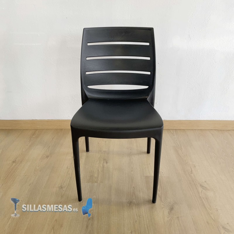 Chaise Hotellerie pas cher Carmen pas cher. Acheter Chaises en poly...