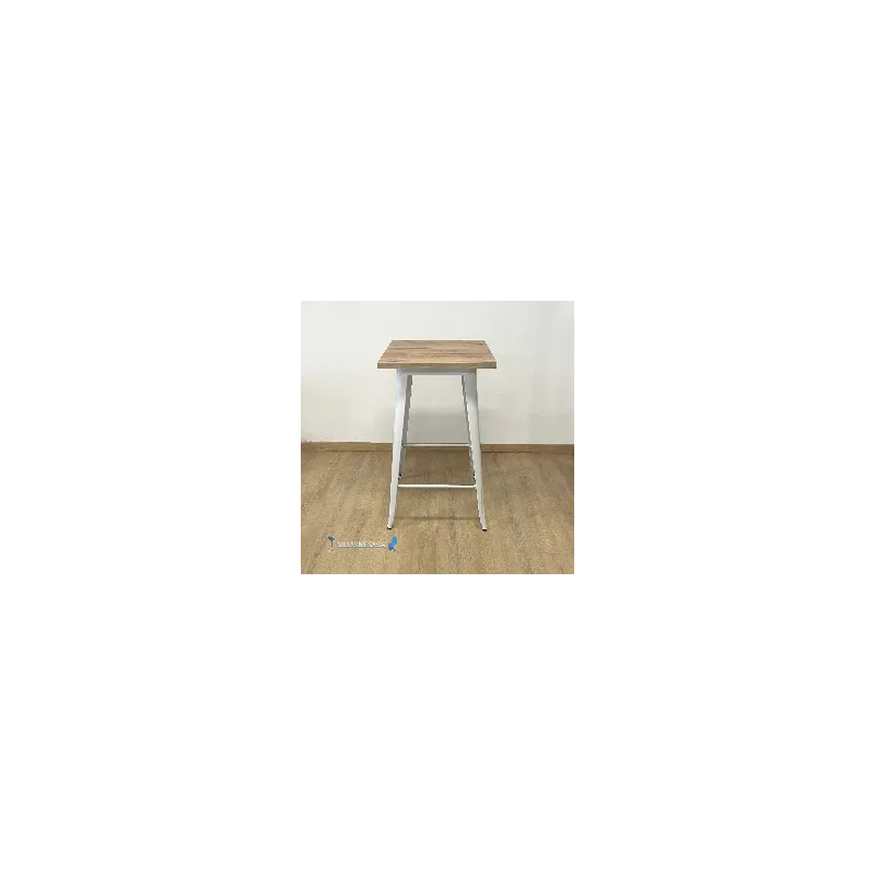 Table haute Mix blanche : chic et usage en intérieur