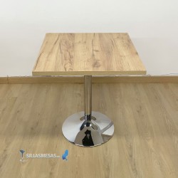 CONJOINTE 4 chaises MIX et 1 table F CARRE INTERIEUR