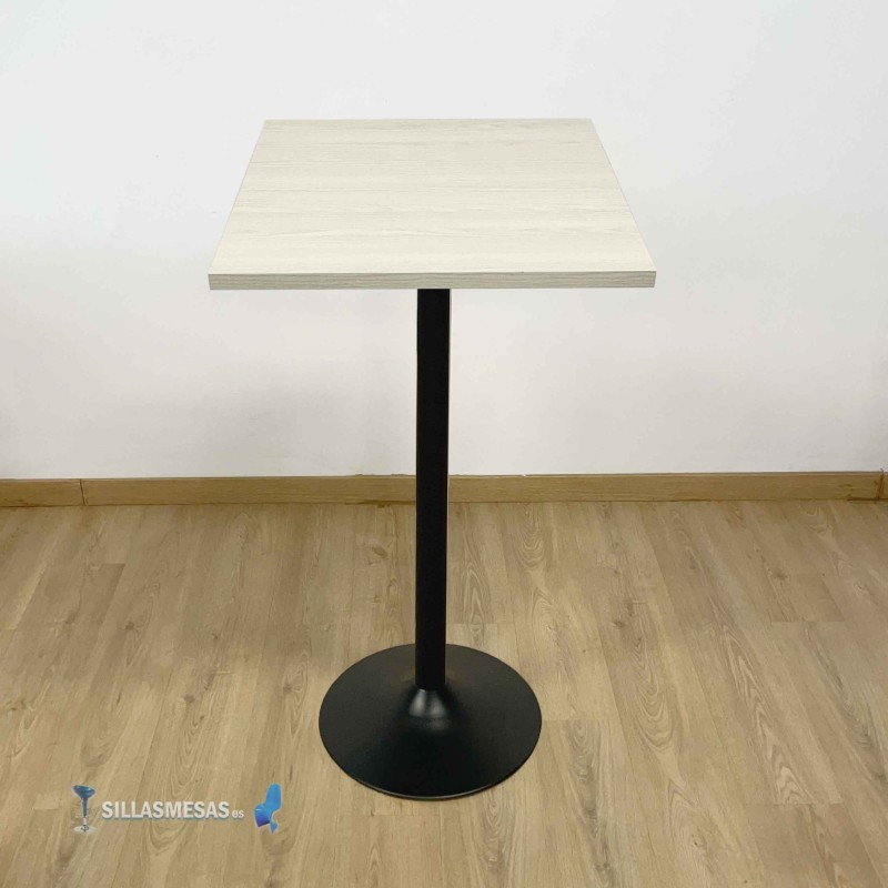 Conjointe de 2 tabourets MIX et 1 table haute F INTERIEUR