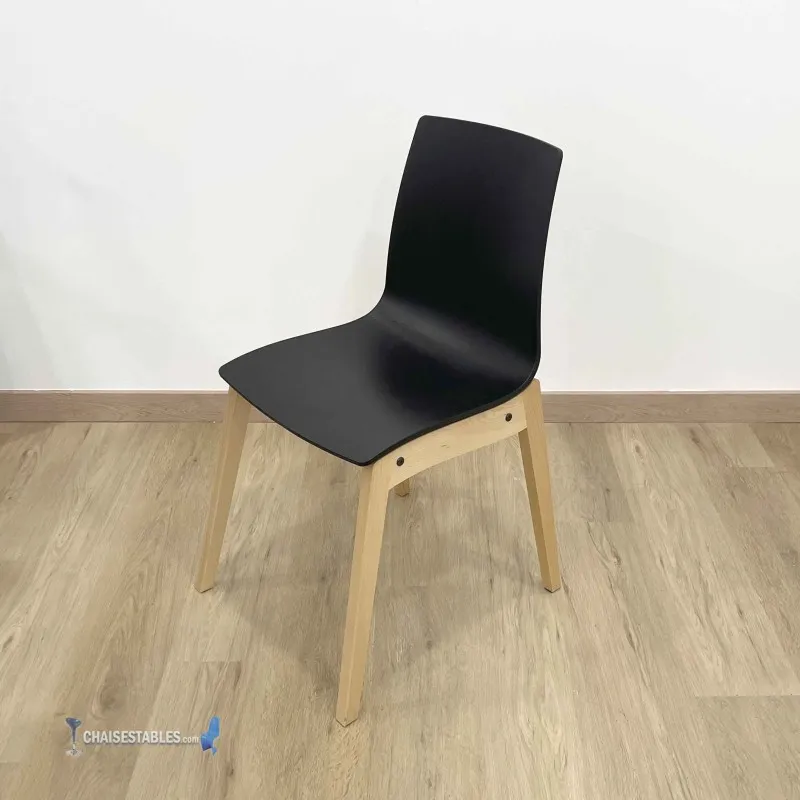 Chaise FARO
