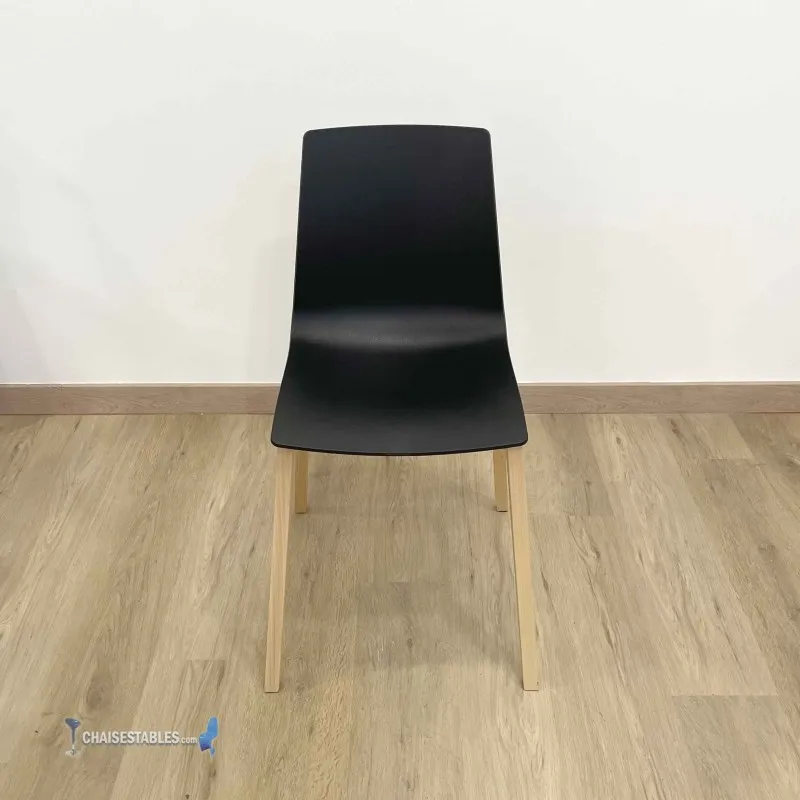 Chaise FARO