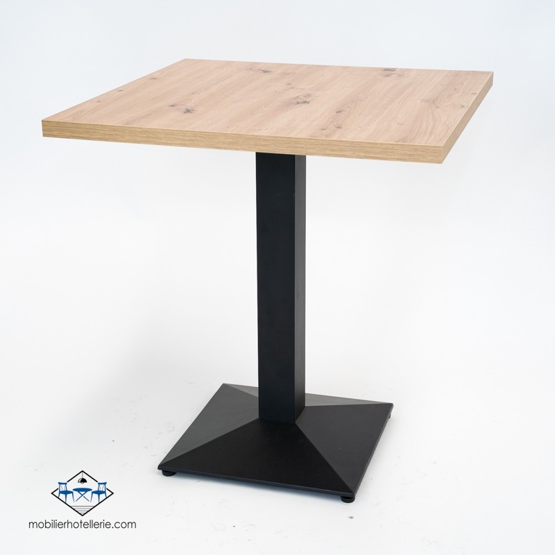 Table DANIELA pour hotellerie pas cher. Acheter Tables avec pied ce...