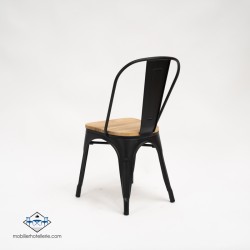 Chaise Mix noire avec assise en bois pour restaurants